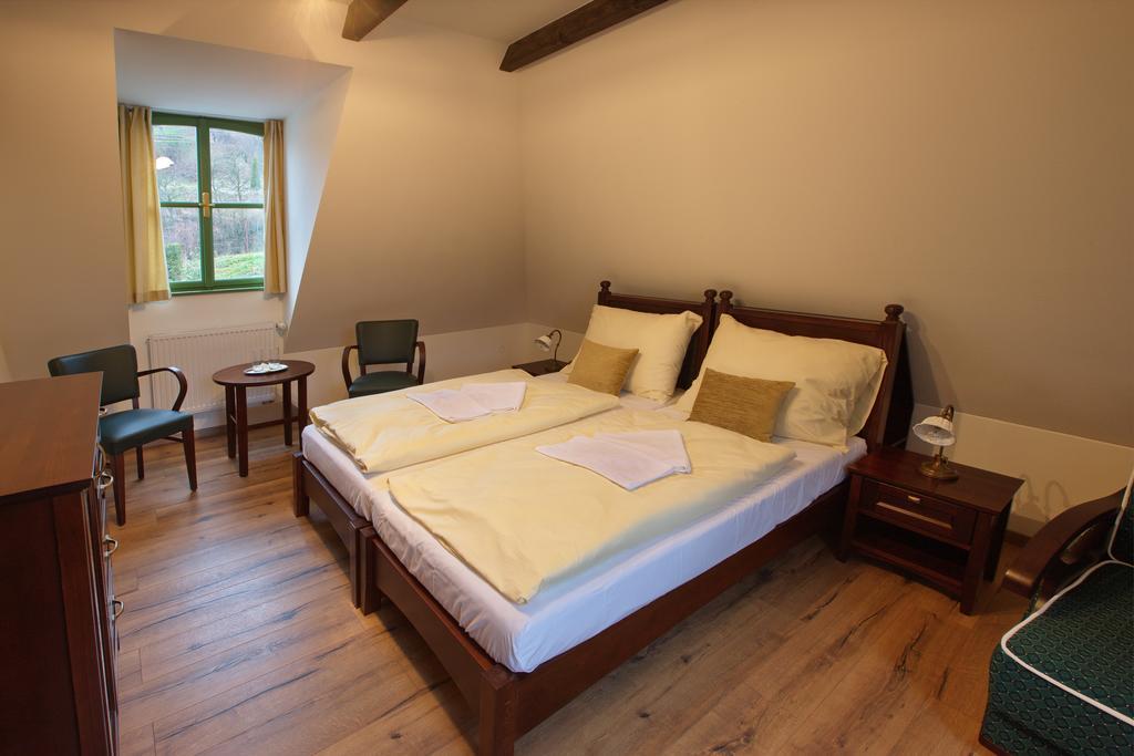 Vila Magnolia Banská Štiavnica Rom bilde